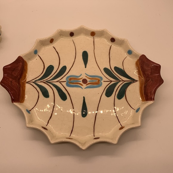 Condiment set with tray.  Ceramic.  Atlantic City Pennsylvania Dutch Shop. - Picture 5 of 7